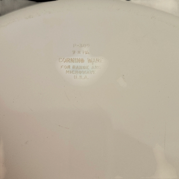 VINTAGE Corning Ware Pie/Bake Plate All White Round P 309 Dish 9" Rim 1.…​​​ - Picture 5 of 5